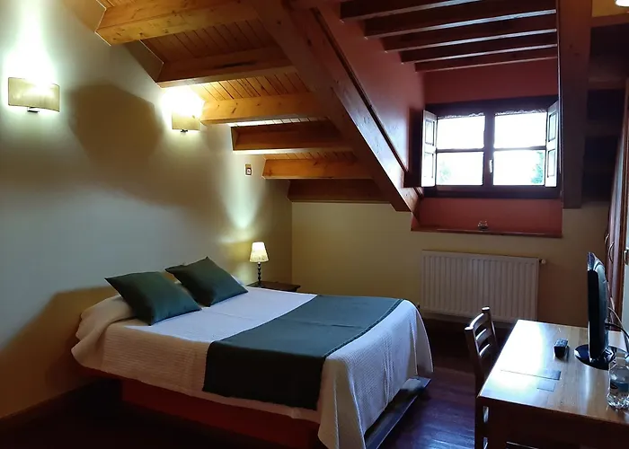 Hotel Rural El Rexacu
